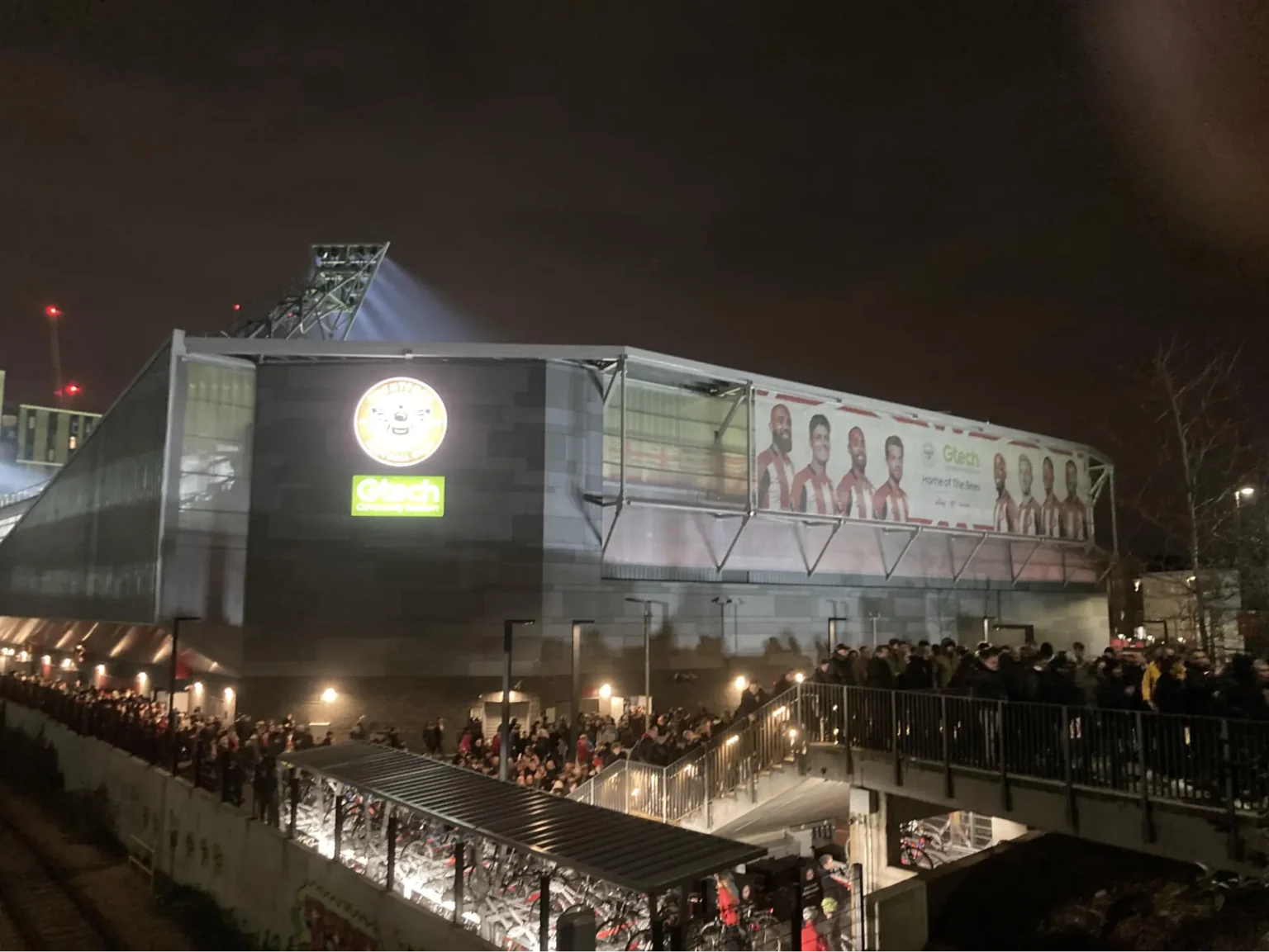 Community Stadium ulkoa